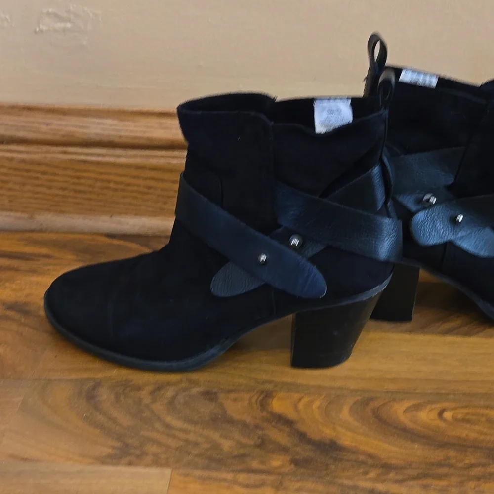Cross strap ankle boots